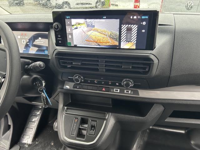 Citroën Jumpy Cabine Approfondie 32 491,00 Ht - m 2.0 BLUEHDi 180 Ch Eat8 5 Places Pack Look Feux Led Porte Gauche Droite