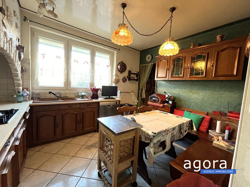 Appartement - 83 m² - 5 pièces