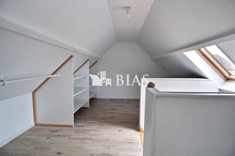 Maison - 80 m² - 5 pièces