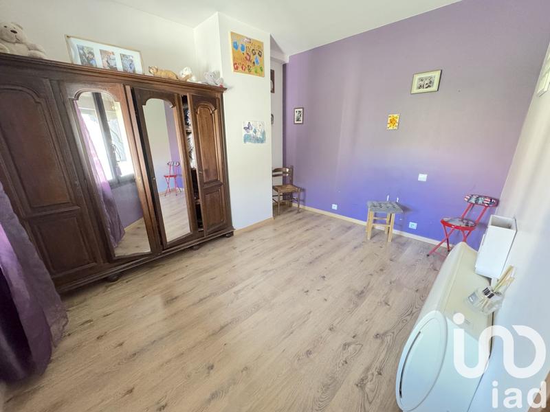 Maison - 200 m² - 8 pièces