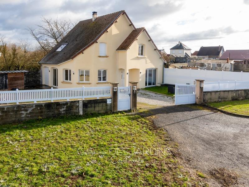 Maison - 150 m² - 6 pièces