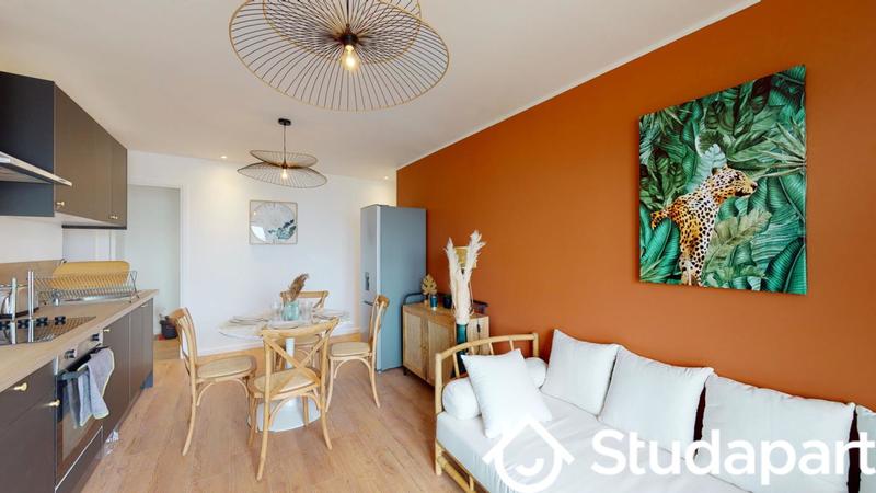 Chambre - 12 m² - 1 pièce