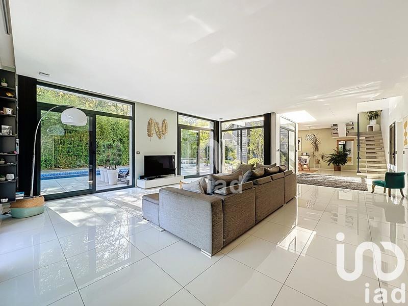 Maison de maîtres - 198 m² - 7 pièces