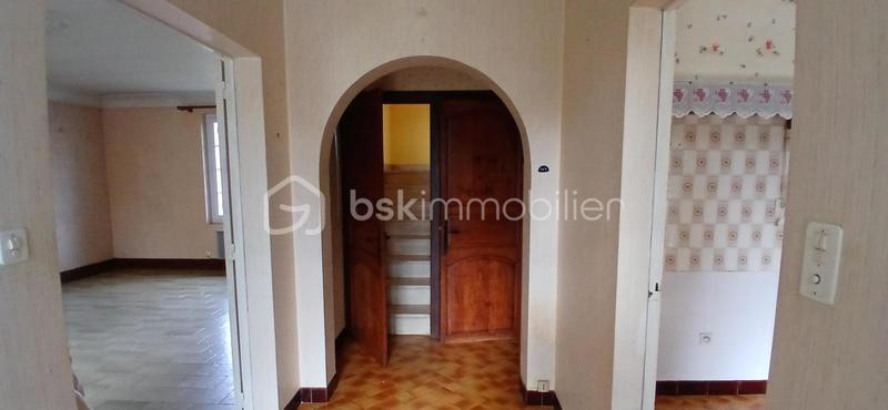 Maison traditionnelle - 130 m² - 8 pièces