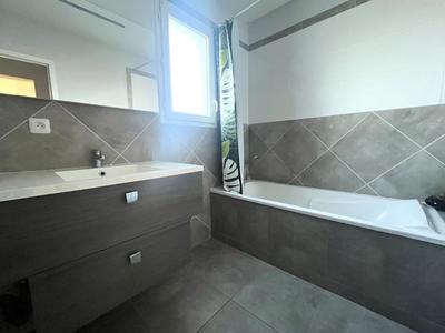 Appartement - 78 m² - 3 pièces