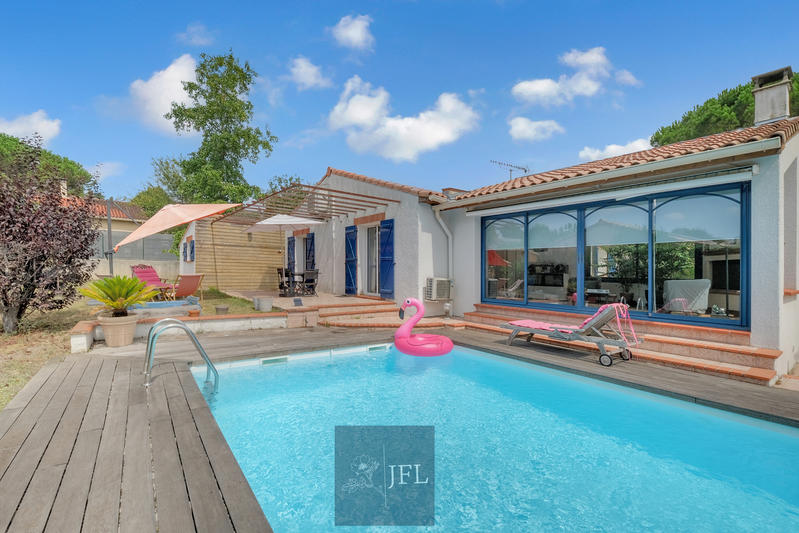 Villa - 148 m² - 6 pièces