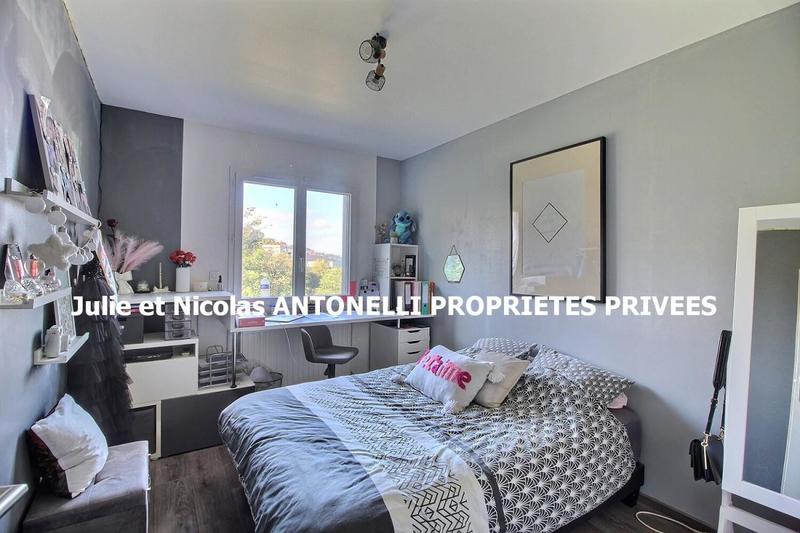 Maison - 147 m² - 6 pièces