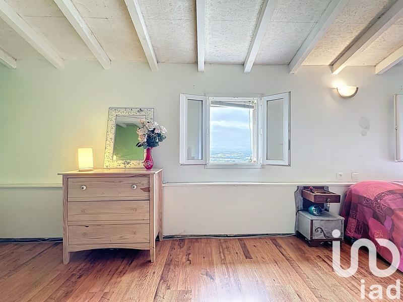 Maison de village - 87 m² - 4 pièces