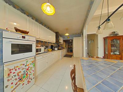 Maison - 280 m² - 7 pièces