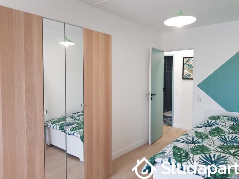 Appartement - 109 m² - 6 pièces