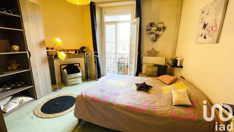 Maison - 247 m² - 8 pièces