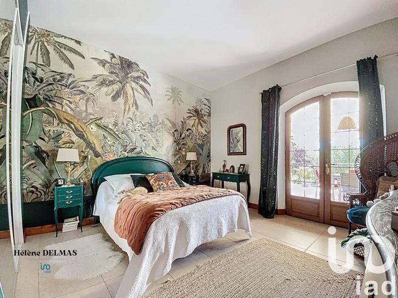 Maison de maîtres - 520 m² - 8 pièces