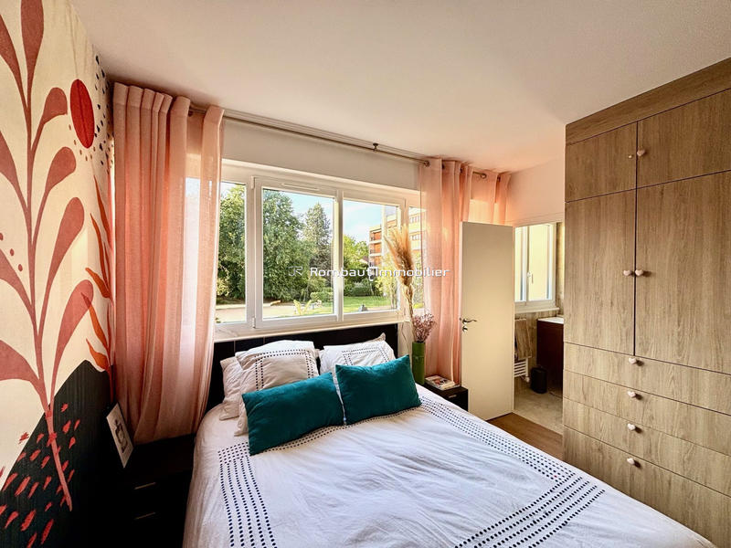 Appartement - 86 m² - 4 pièces