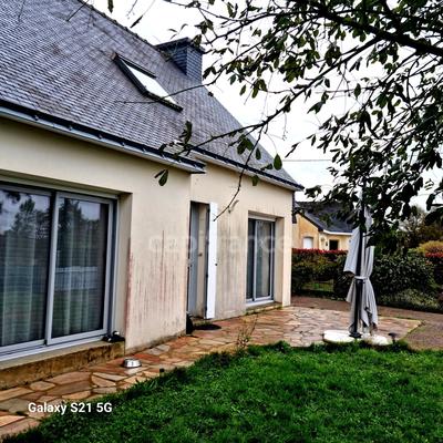 Maison - 106 m² - 6 pièces