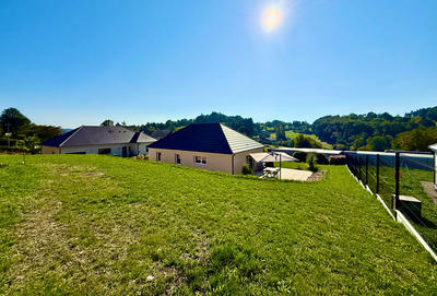 Maison - 80 m² - 5 pièces