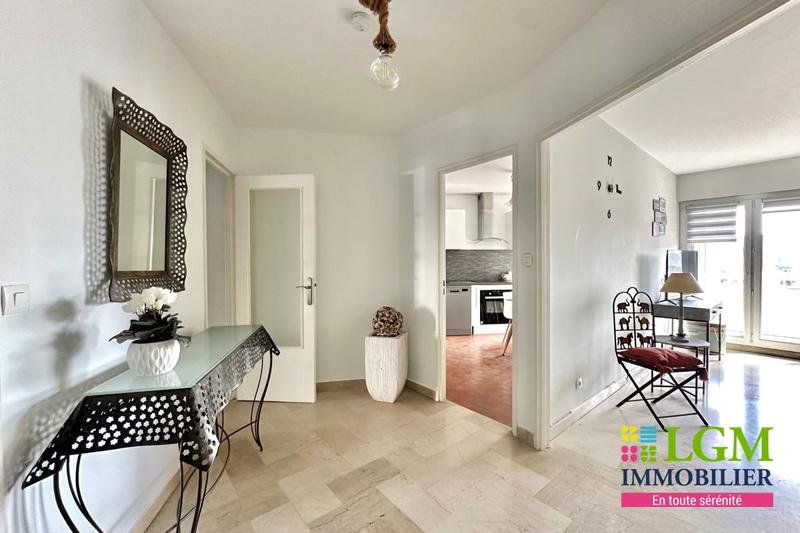 Appartement - 85 m² - 3 pièces