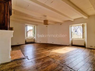 Maison en pierre - 177 m² - 6 pièces