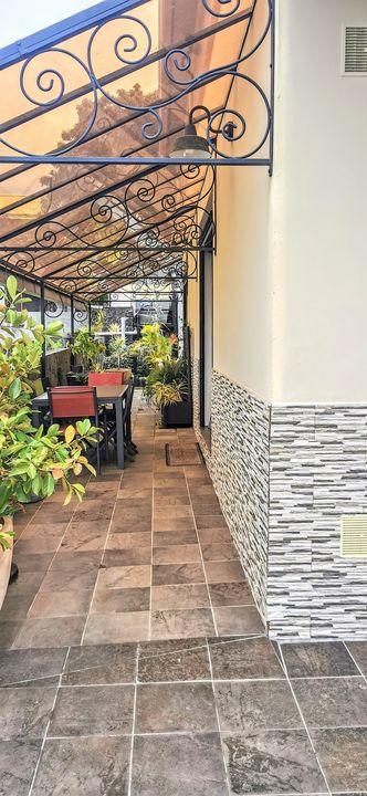 Villa - 313 m² - 12 pièces