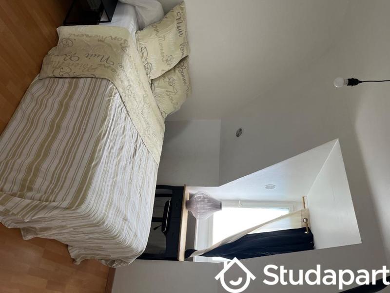 Chambre - 18 m² - 1 pièce