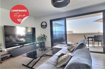 Appartement - 72 m² - 3 pièces