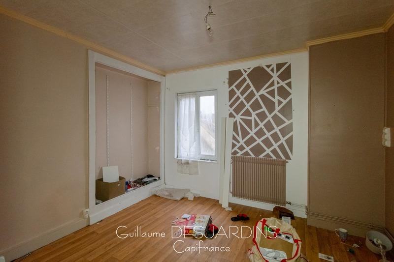 Immeuble - 150 m² - 8 pièces