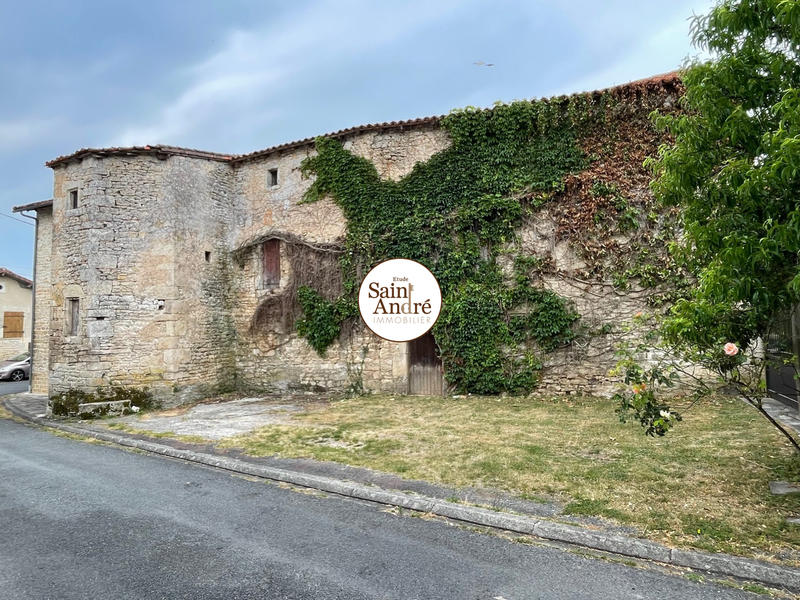 Maison - 200 m² - 9 pièces