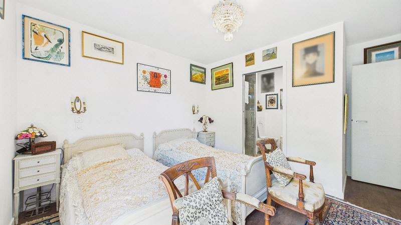 Appartement - 120 m² - 4 pièces