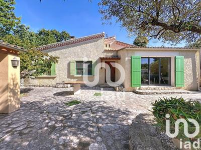 Maison - 224 m² - 7 pièces