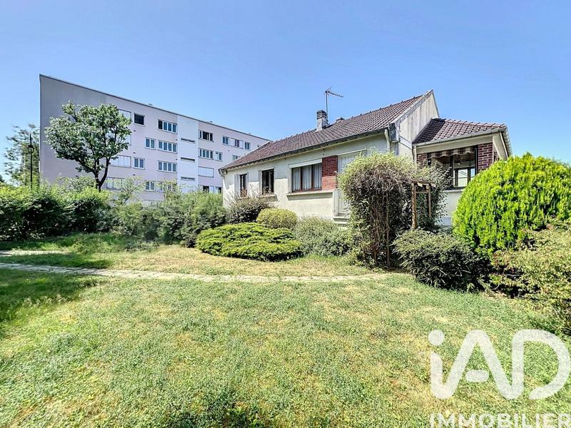 Maison - 86 m² - 4 pièces