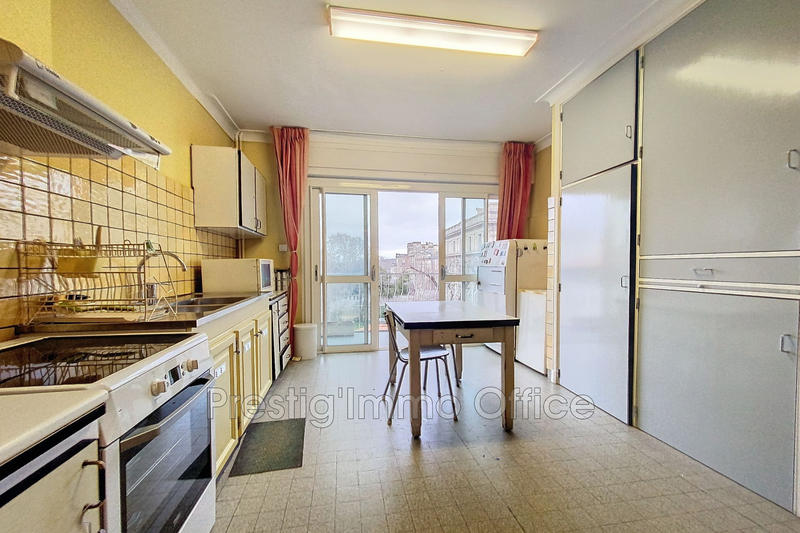 Appartement - 140 m² - 5 pièces