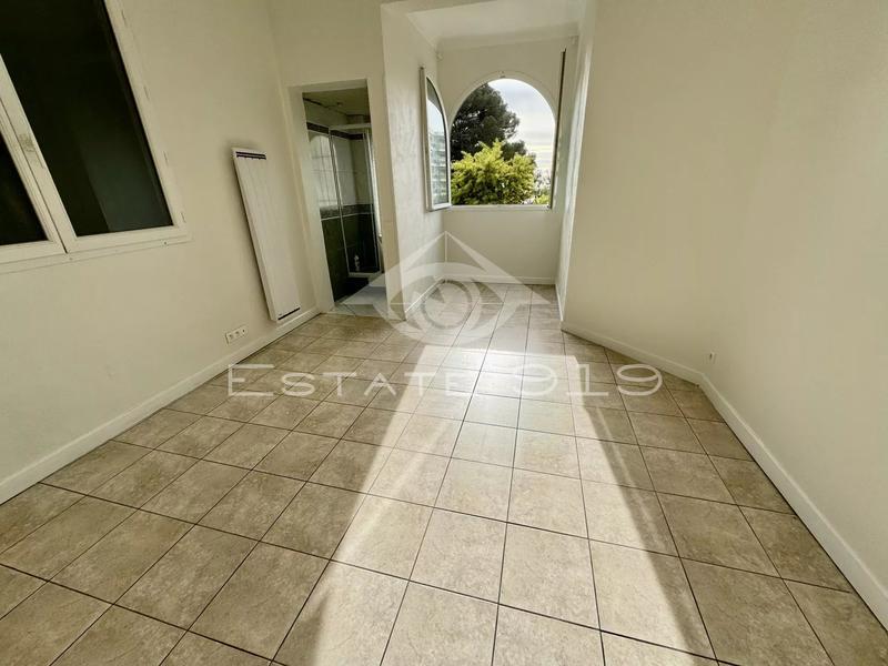 Appartement - 103 m² - 4 pièces