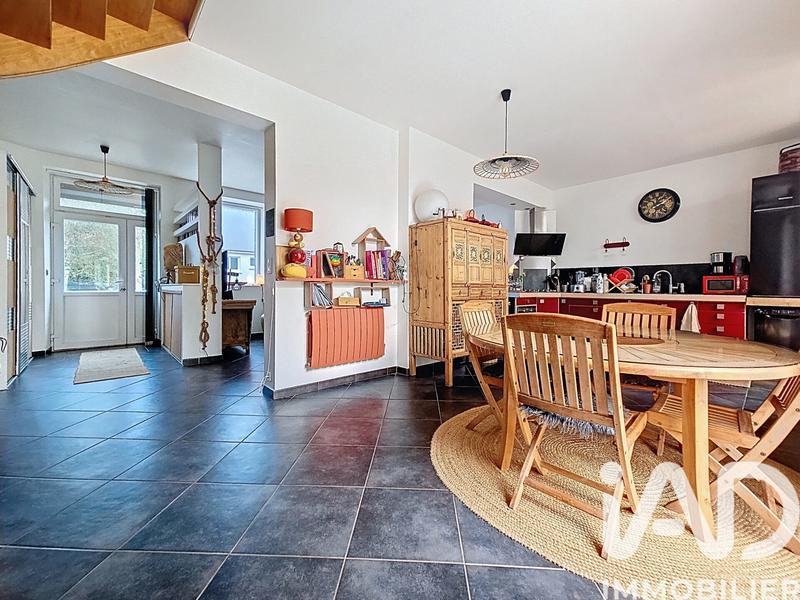 Maison - 133 m² - 6 pièces