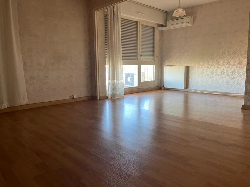 Appartement - 126 m² - 5 pièces