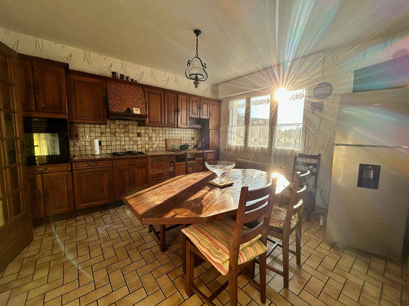 Maison - 138 m² - 5 pièces