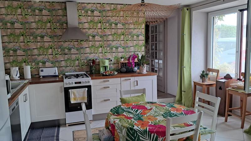 Maison - 143 m² - 6 pièces