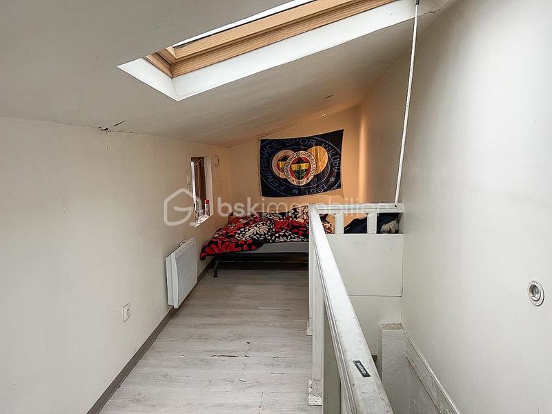 Immeuble - 137 m² - 6 pièces