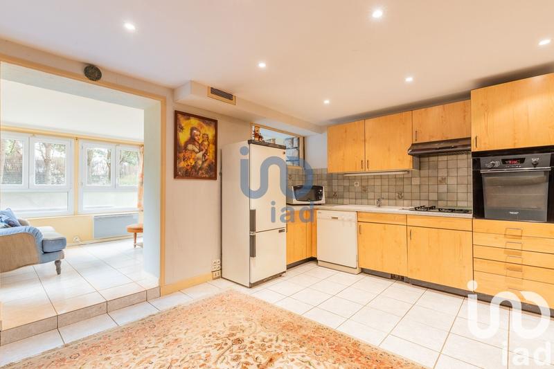 Maison - 183 m² - 10 pièces