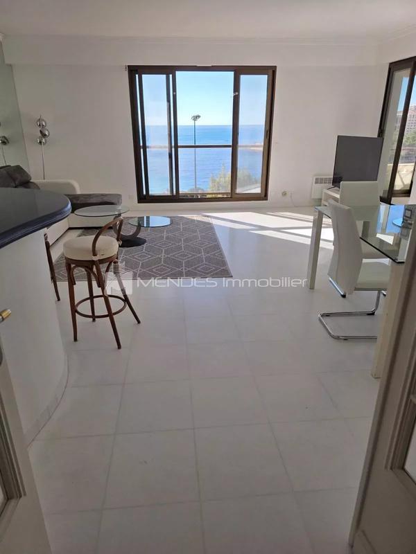 Appartement - 81 m² - 3 pièces