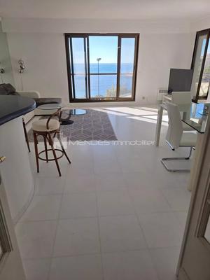 Appartement - 81 m² - 3 pièces