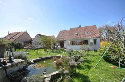 Maison - 115 m² - 7 pièces