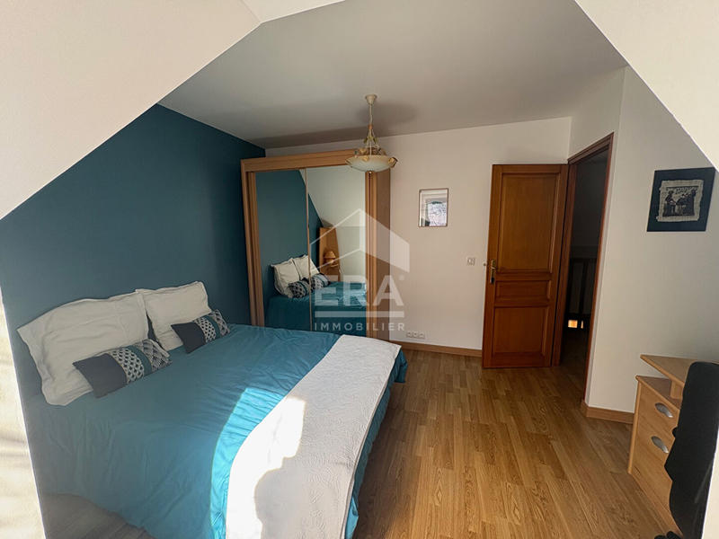 Maison - 136 m² - 6 pièces