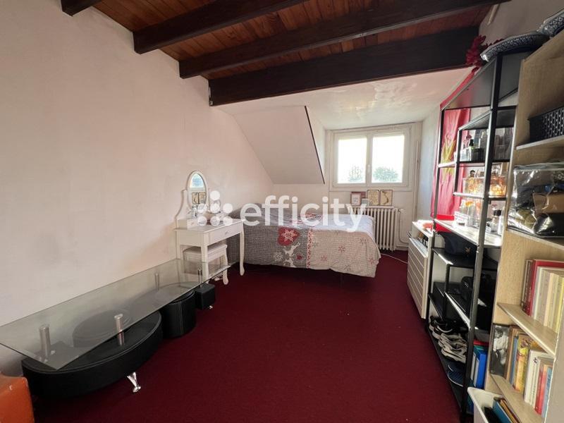 Maison ancienne - 177 m² - 10 pièces