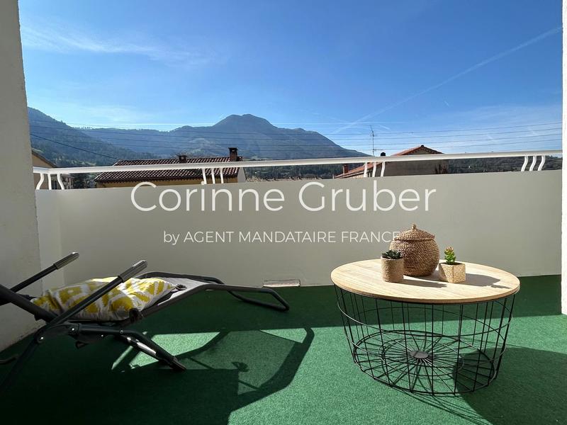 Appartement - 133 m² - 7 pièces