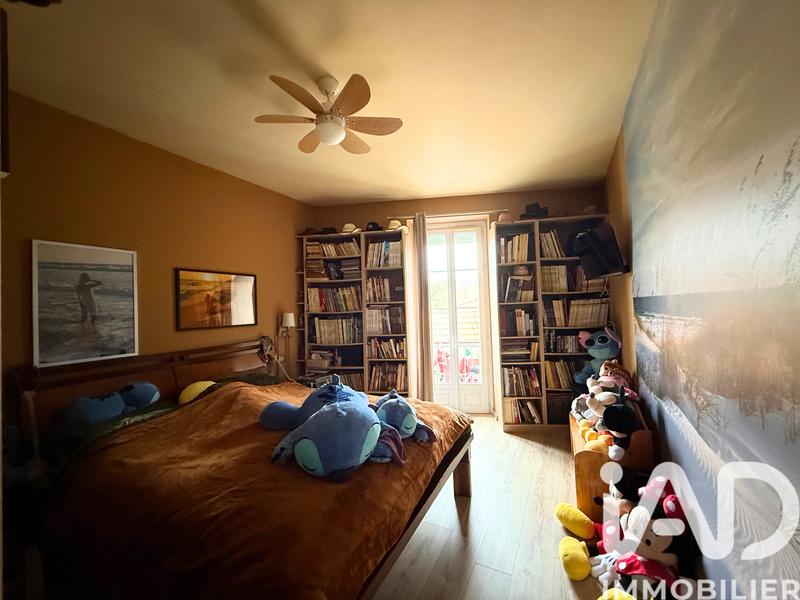 Maison de village - 265 m² - 8 pièces