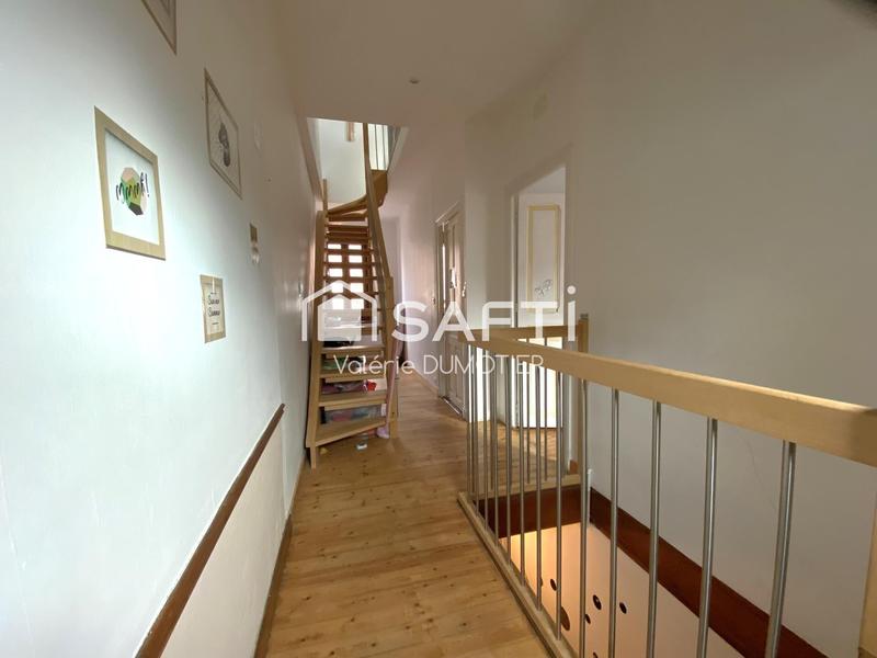 Maison - 100 m² - 5 pièces