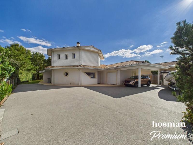 Maison - 170 m² - 6 pièces