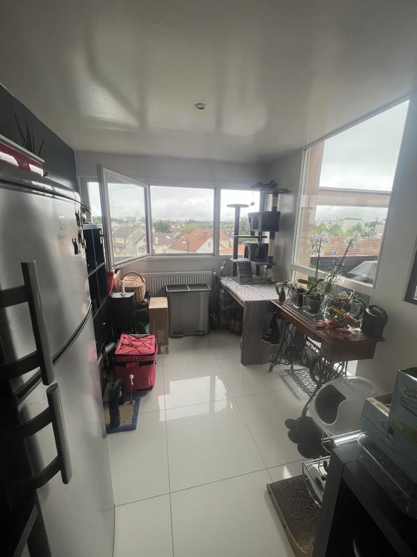 Appartement - 96 m² - 5 pièces