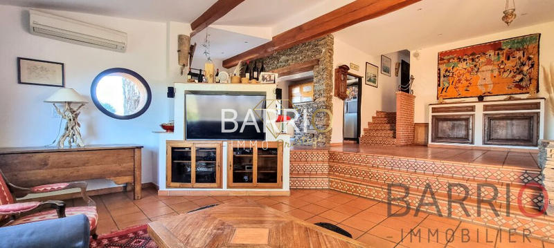 Villa - 200 m² - 8 pièces