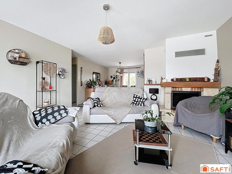 Maison - 88 m² - 4 pièces