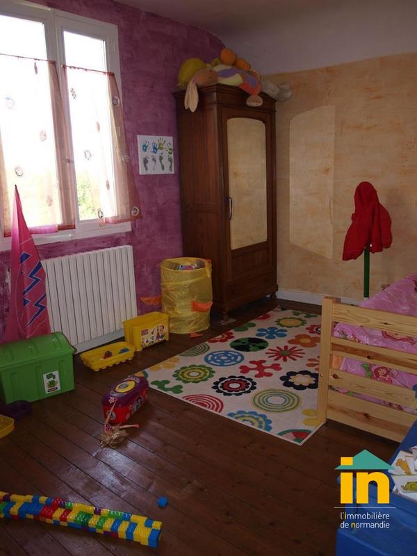 Maison - 94 m² - 4 pièces